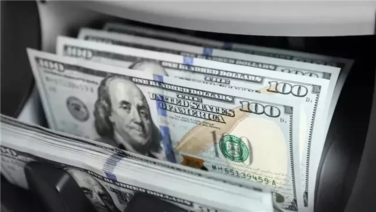 سعر الدولار يسجل تحركات جديدة اليوم في الأسواق المالية